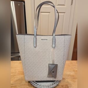 MICHAEL KORS Vincent Large Logo Tote Bag with Card Case NWT